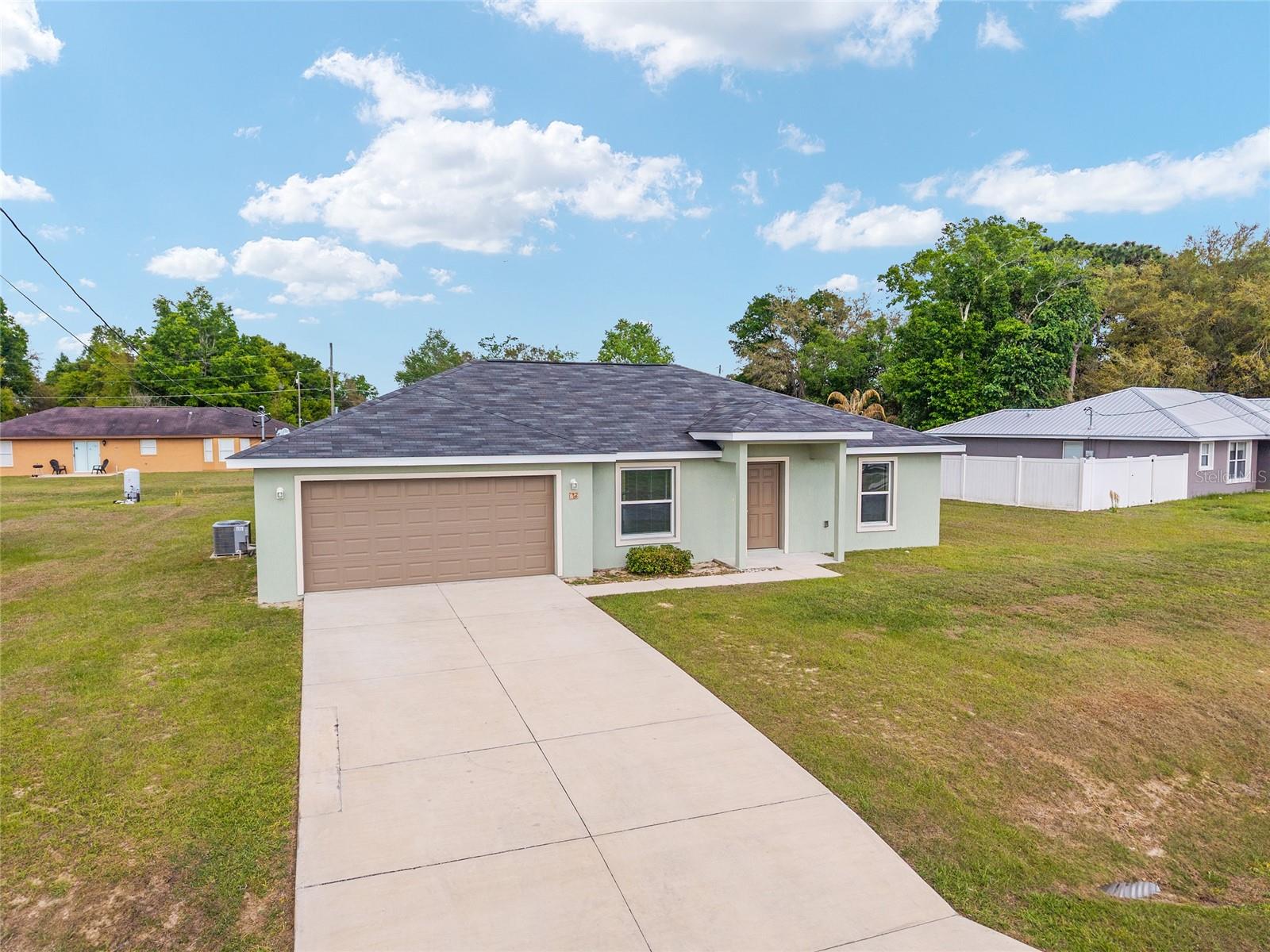 SILVER SPRINGS SHORES - Residential