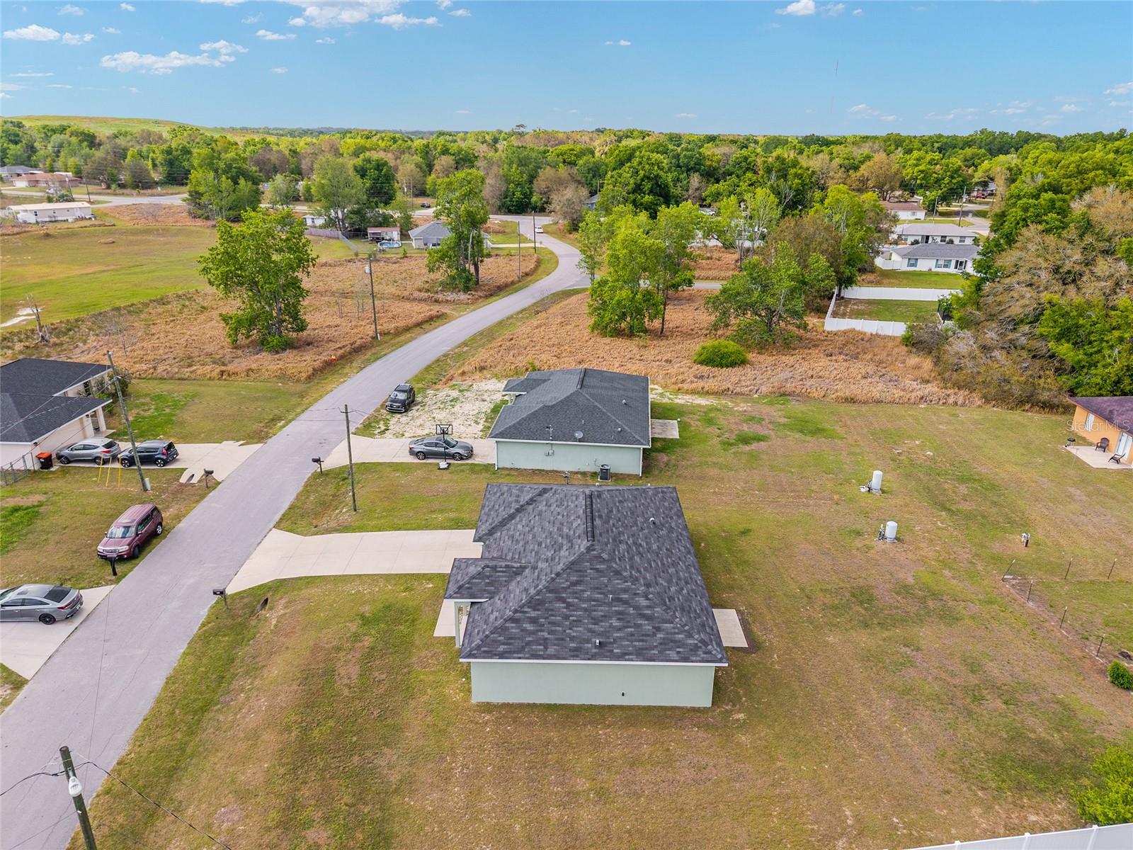 SILVER SPRINGS SHORES - Residential