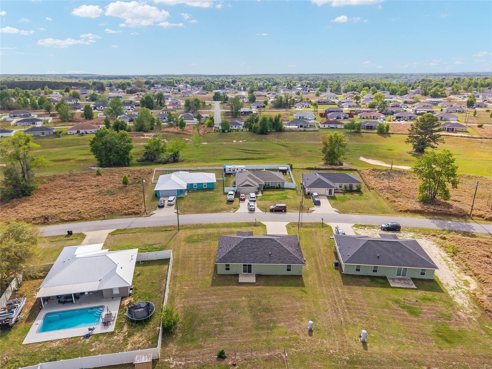 SILVER SPRINGS SHORES - Residential