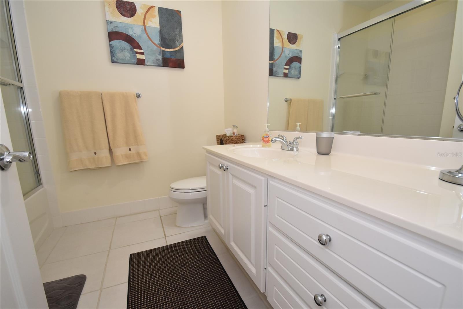 VILLAGEWALK - Residential Lease