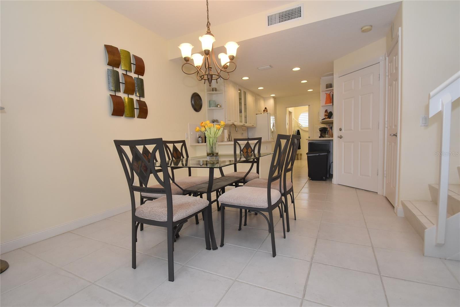 VILLAGEWALK - Residential Lease
