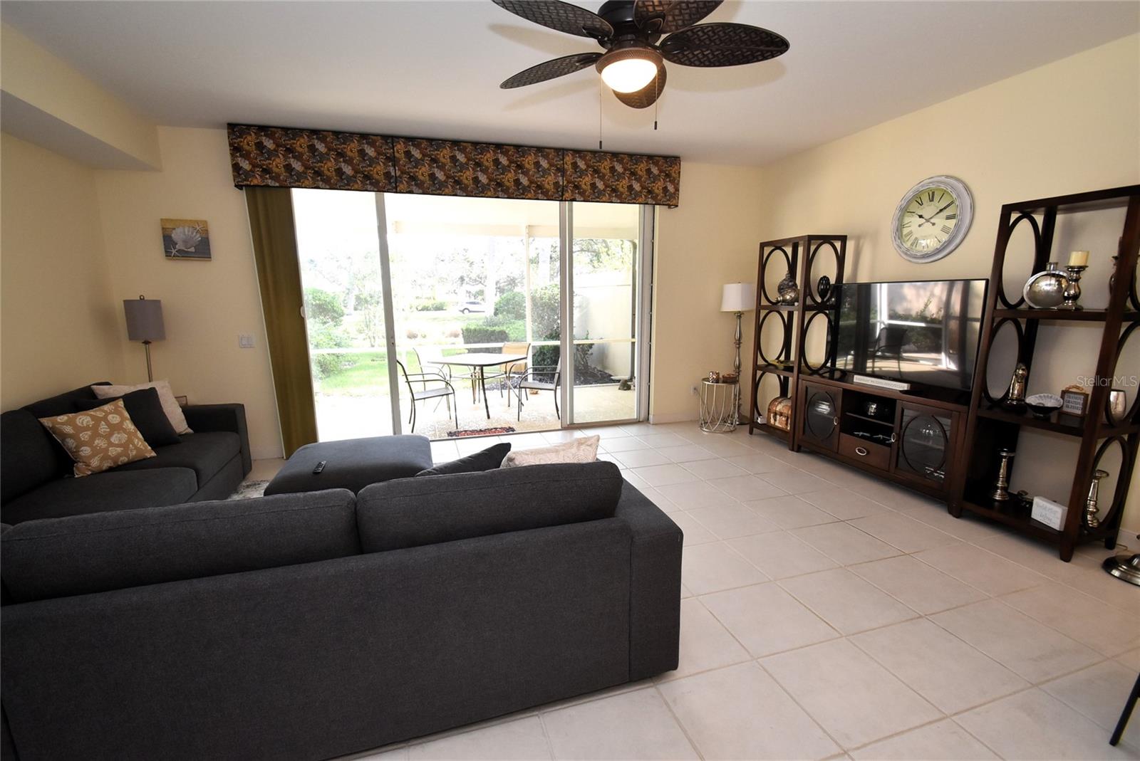 VILLAGEWALK - Residential Lease