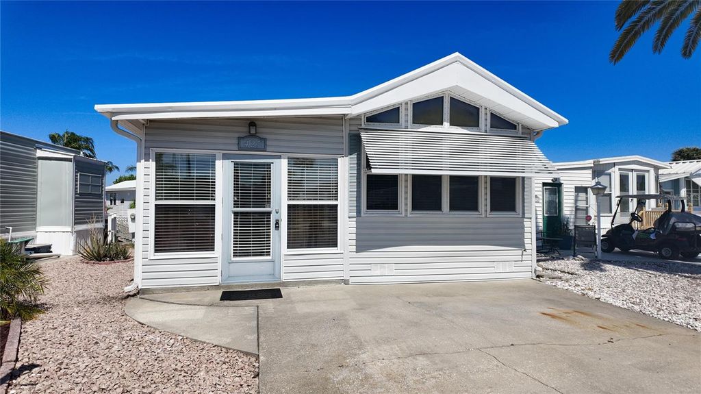 Photo of 9000 Us Highway 192 #425, Clermont, FL 34714 (MLS # P4933541)