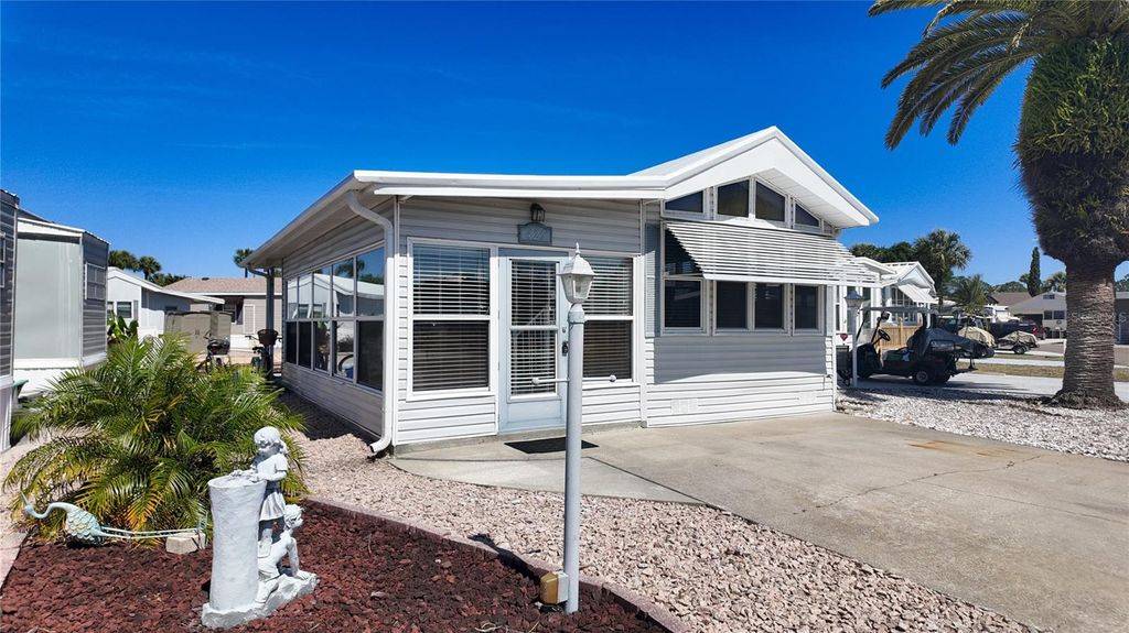 Photo of 9000 Us Highway 192 #425, Clermont, FL 34714 (MLS # P4933541)