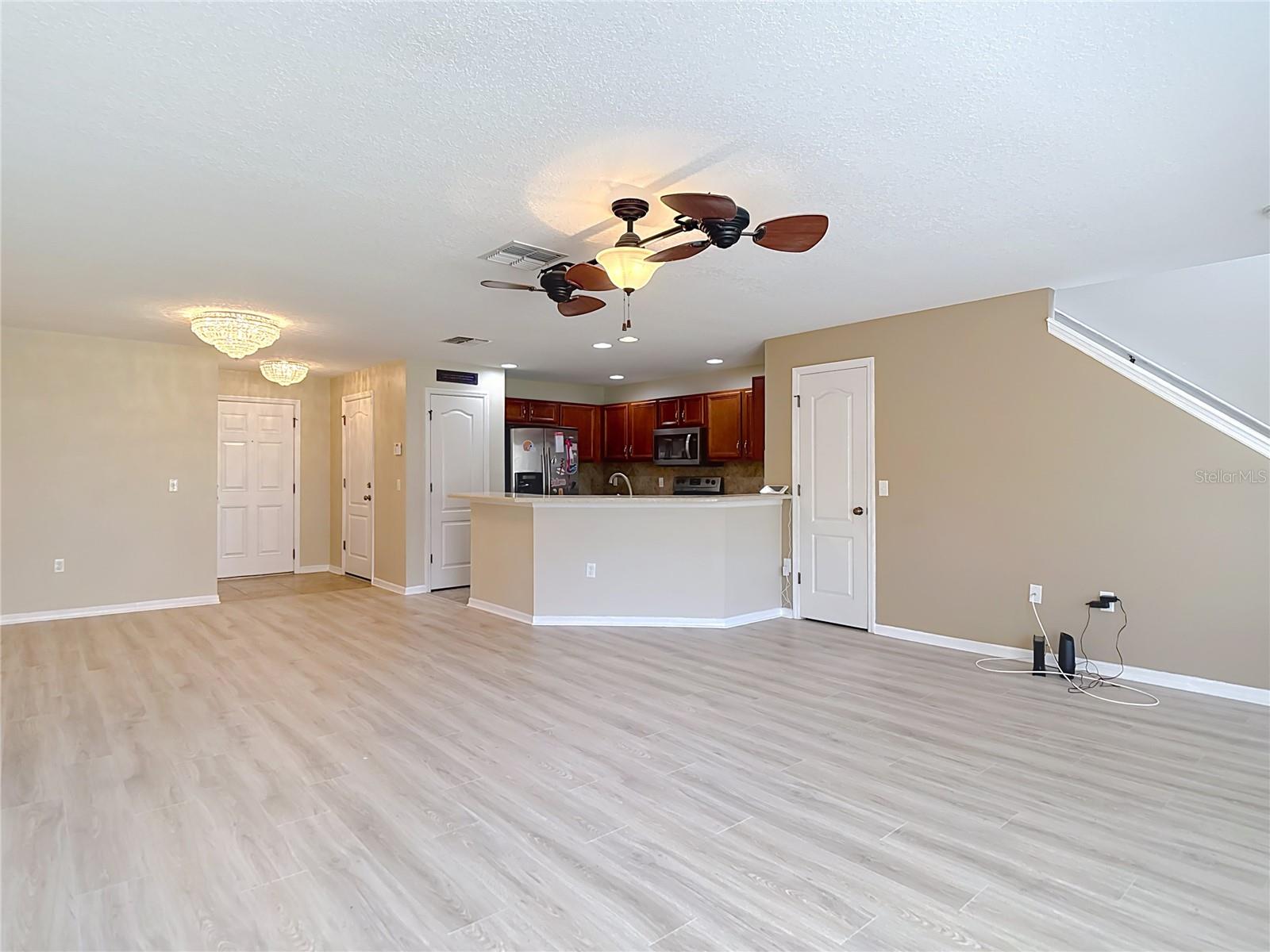 PALMETTO COVE - Residential