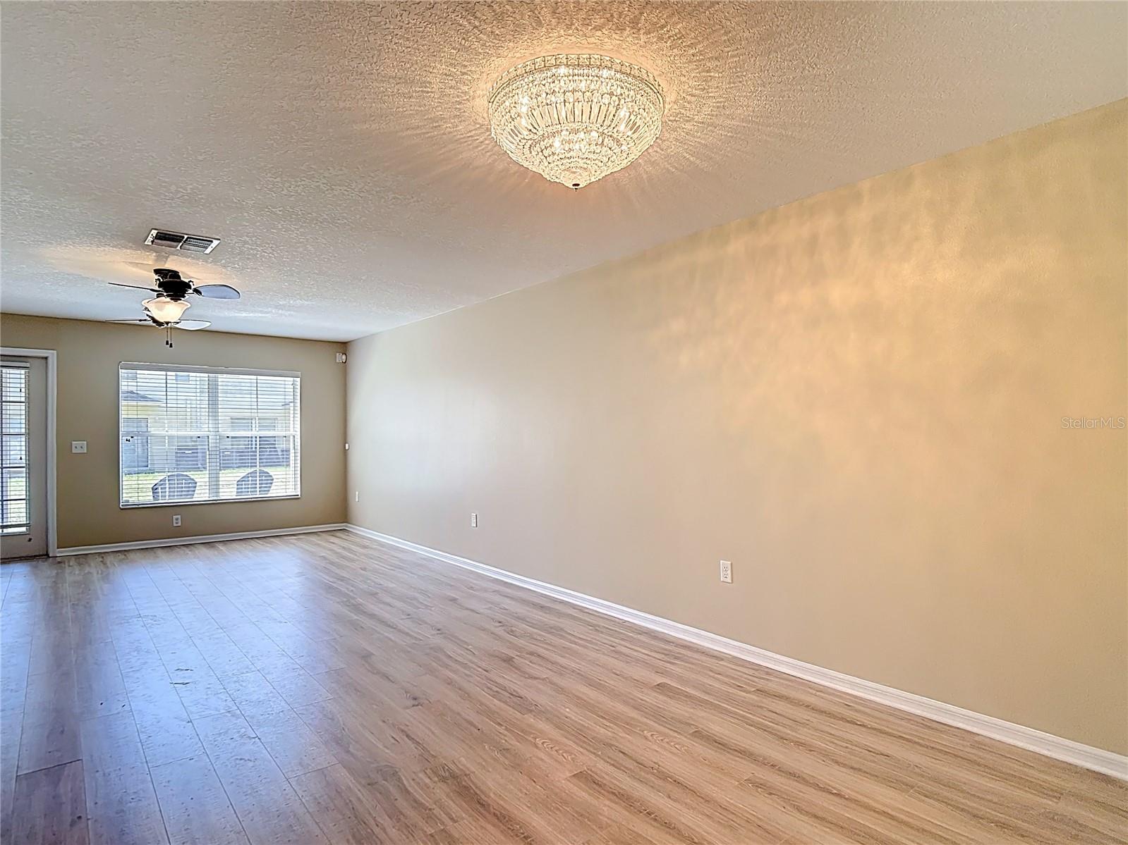 PALMETTO COVE - Residential