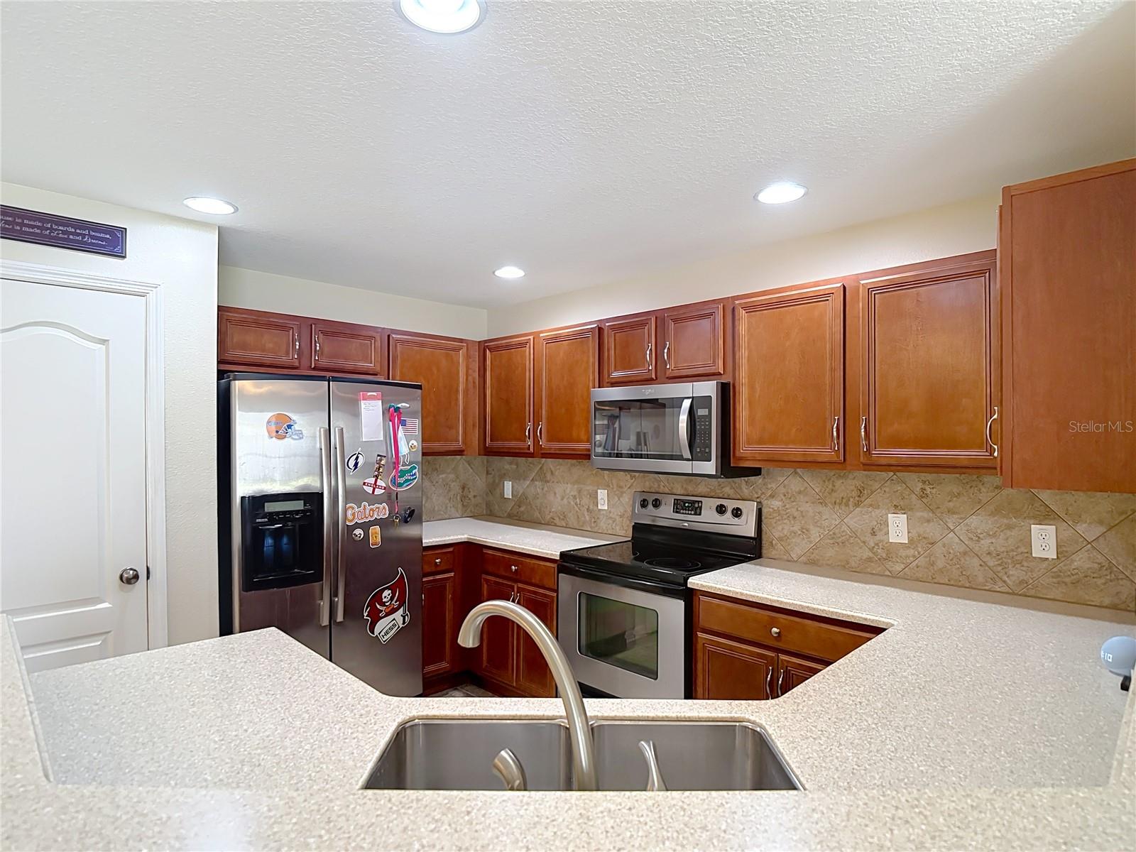 PALMETTO COVE - Residential