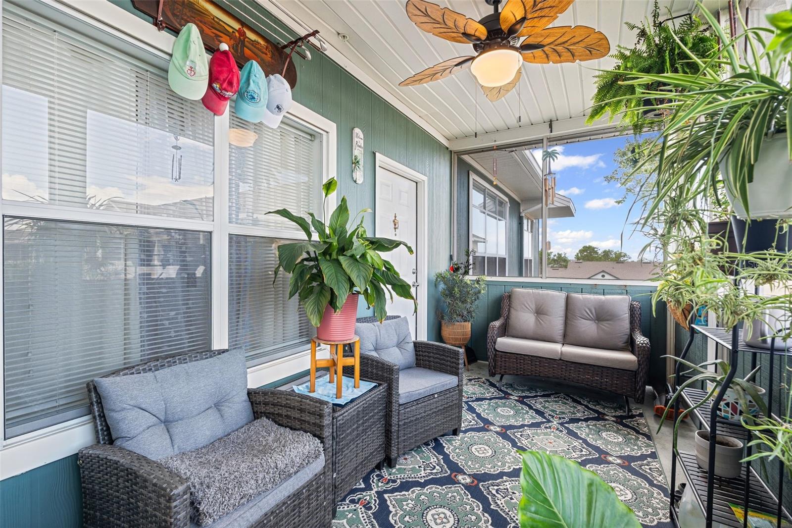 THE PALMS OF CORTEZ - Residential Lease