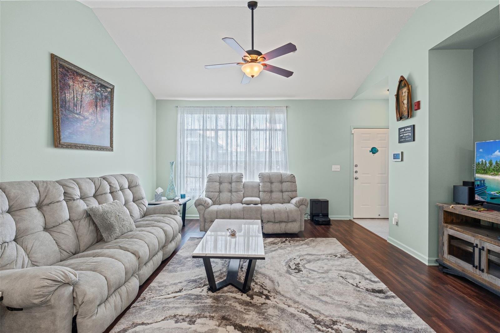 THE PALMS OF CORTEZ - Residential Lease