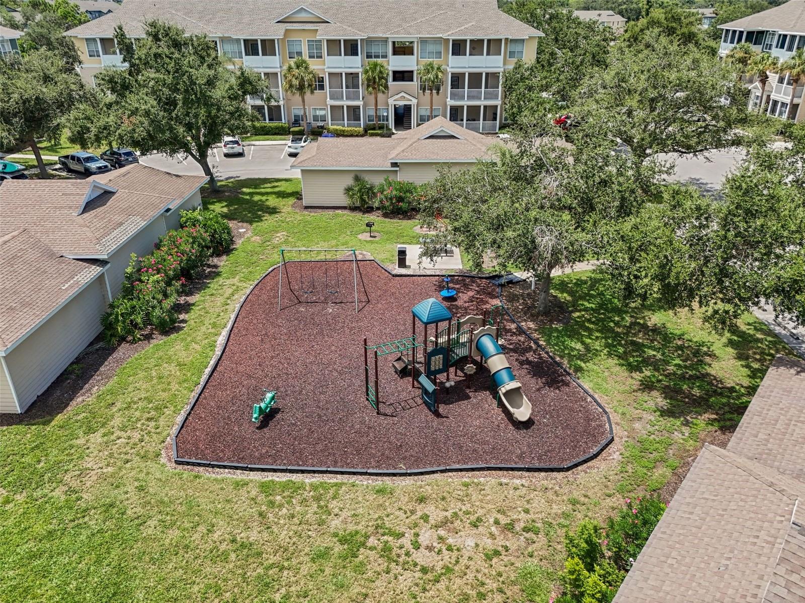 THE PALMS OF CORTEZ - Residential Lease