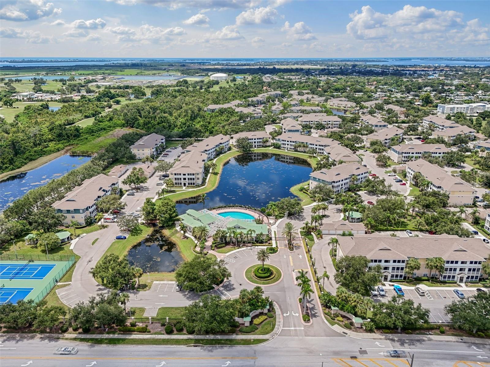 THE PALMS OF CORTEZ - Residential Lease