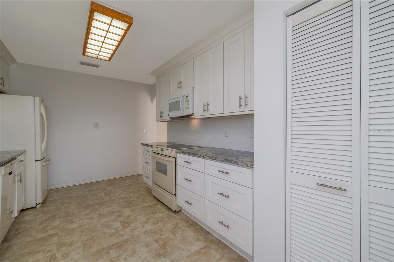 PALM GROVE 6TH ADDITION - Residential