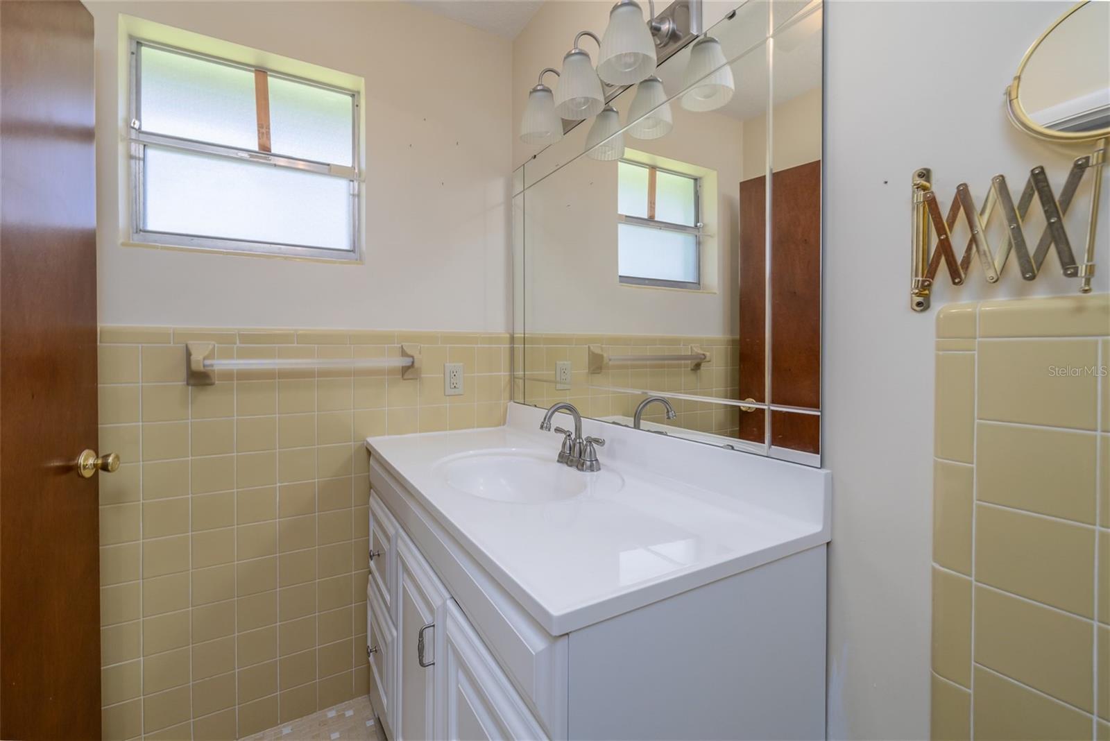 PALM GROVE 6TH ADDITION - Residential