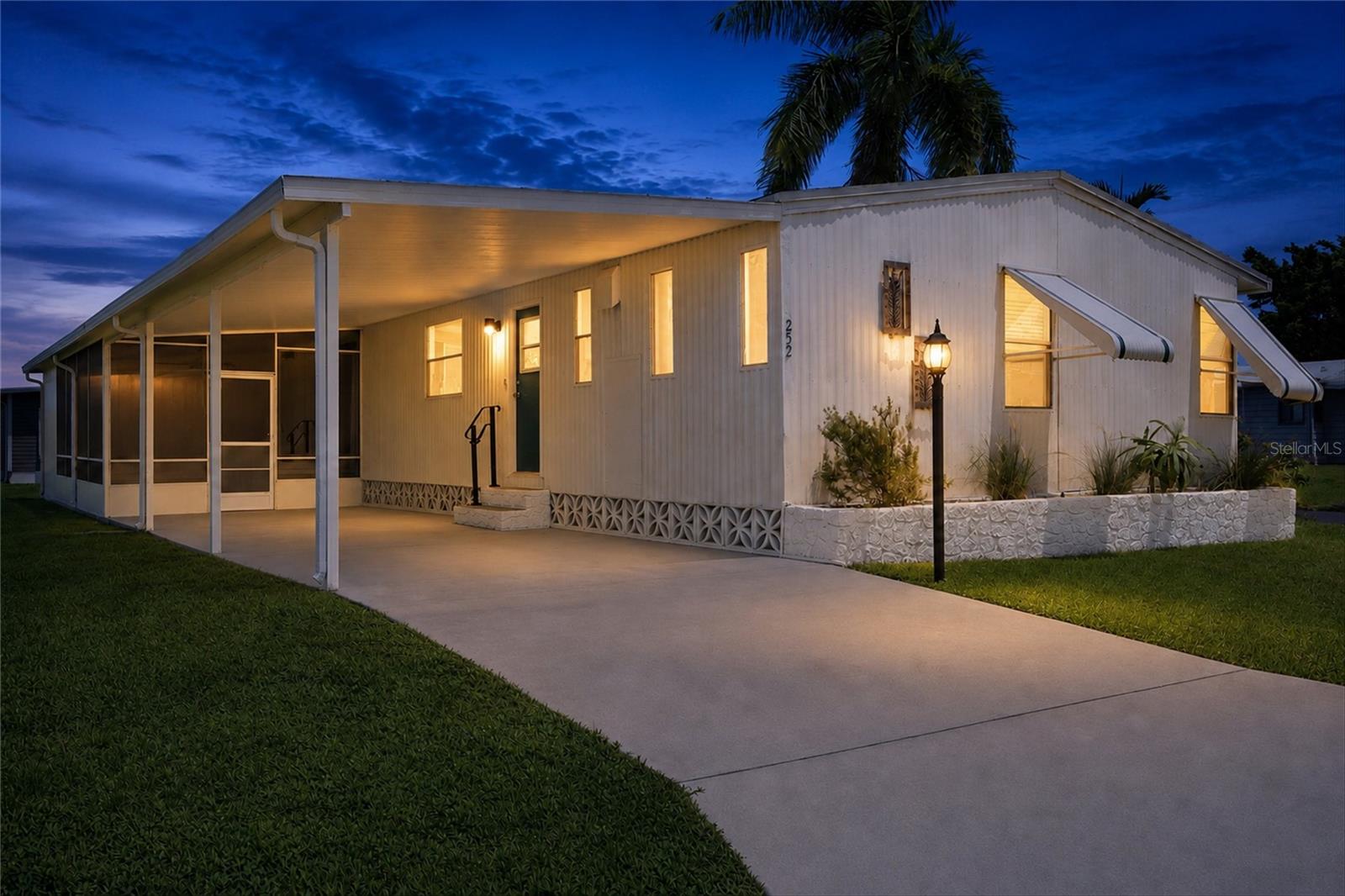252 LOON LANE 252