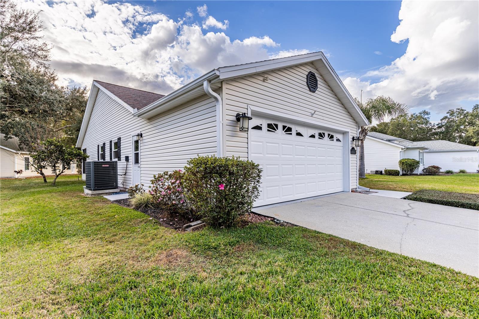 PLANTATION AT LEESBURG OAK TREE VILLAGE - Residential