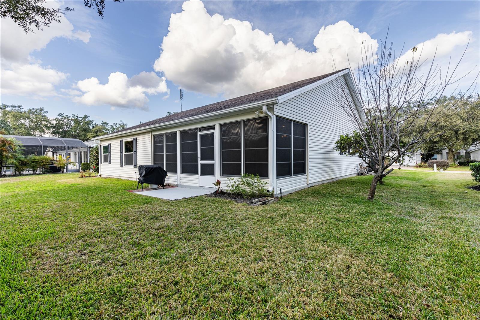 PLANTATION AT LEESBURG OAK TREE VILLAGE - Residential