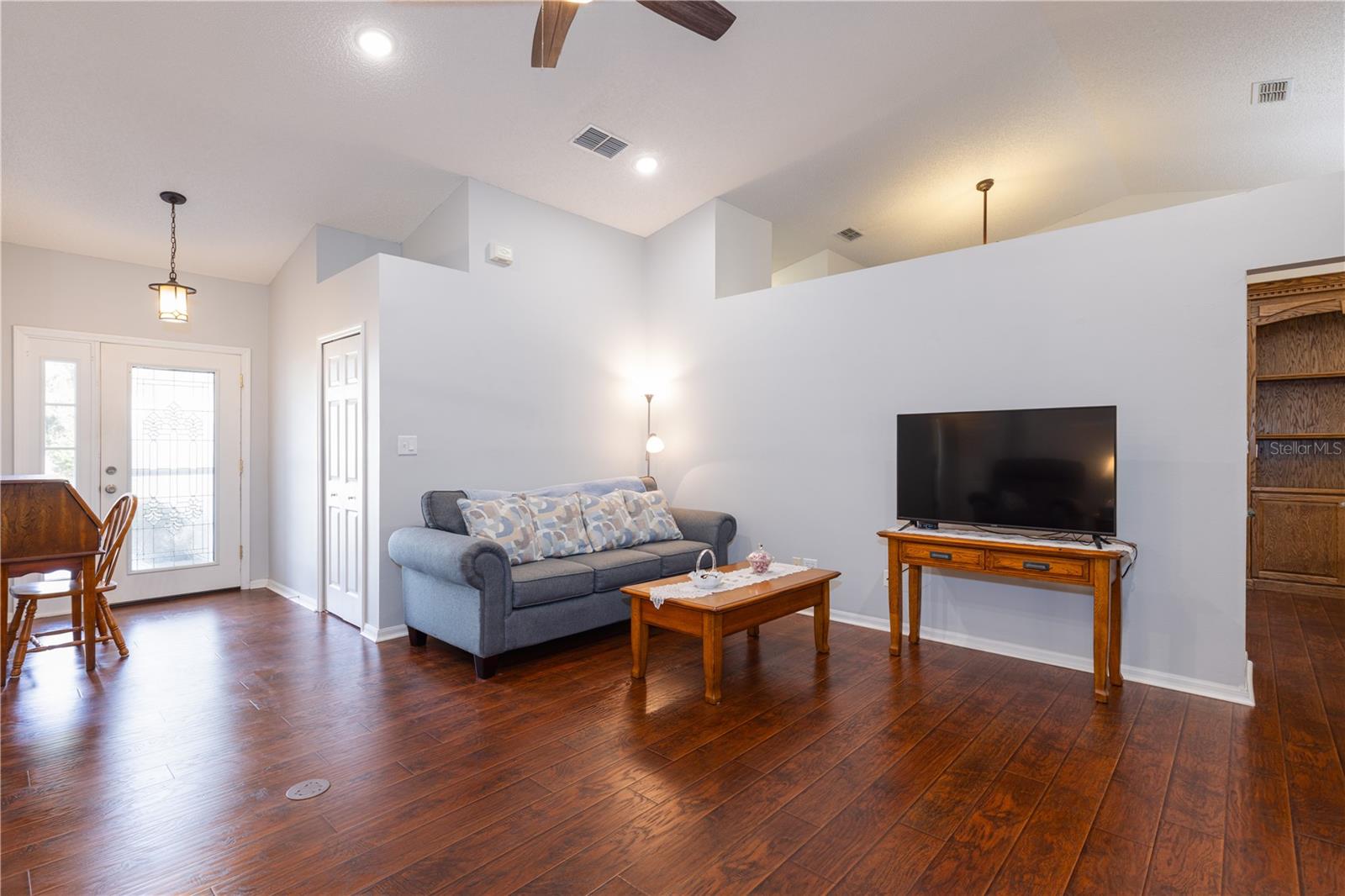 PLANTATION AT LEESBURG OAK TREE VILLAGE - Residential