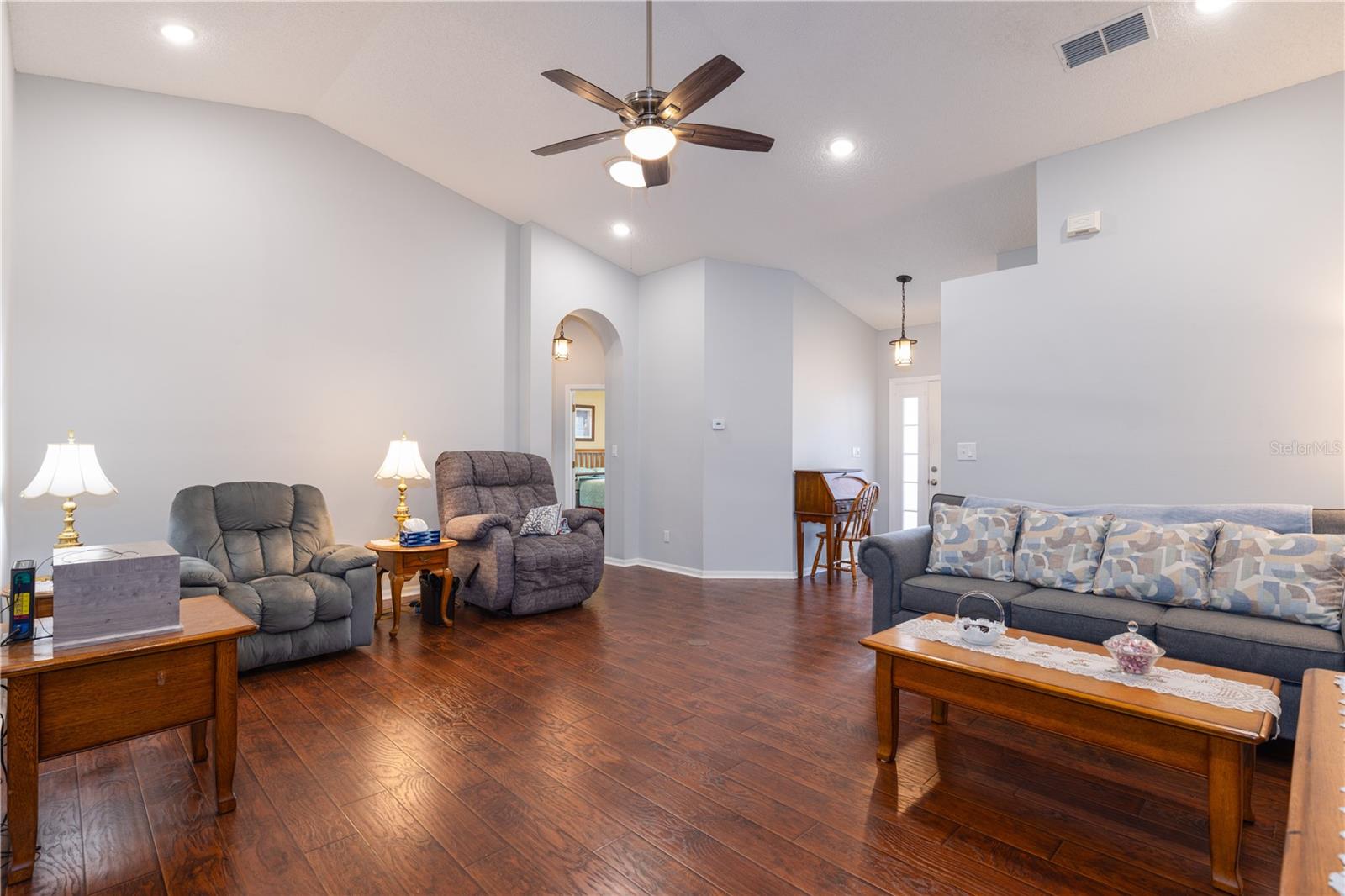 PLANTATION AT LEESBURG OAK TREE VILLAGE - Residential