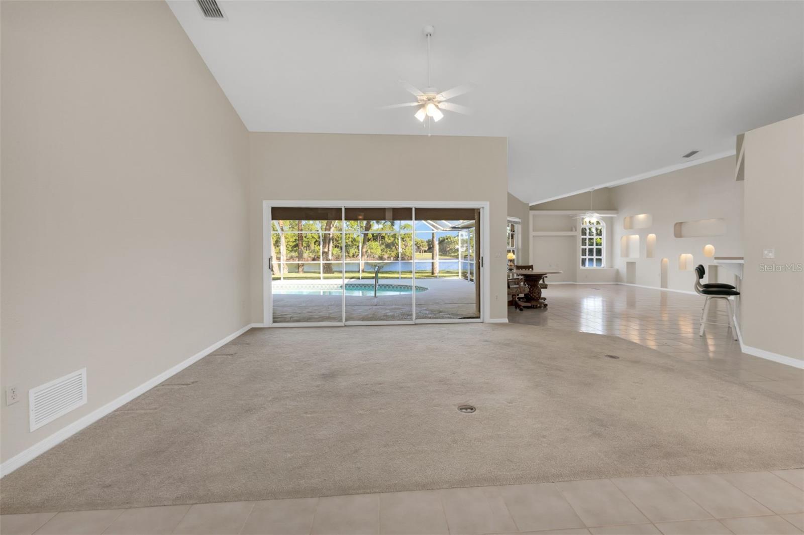 HARBORSIDE WOODS - Residential