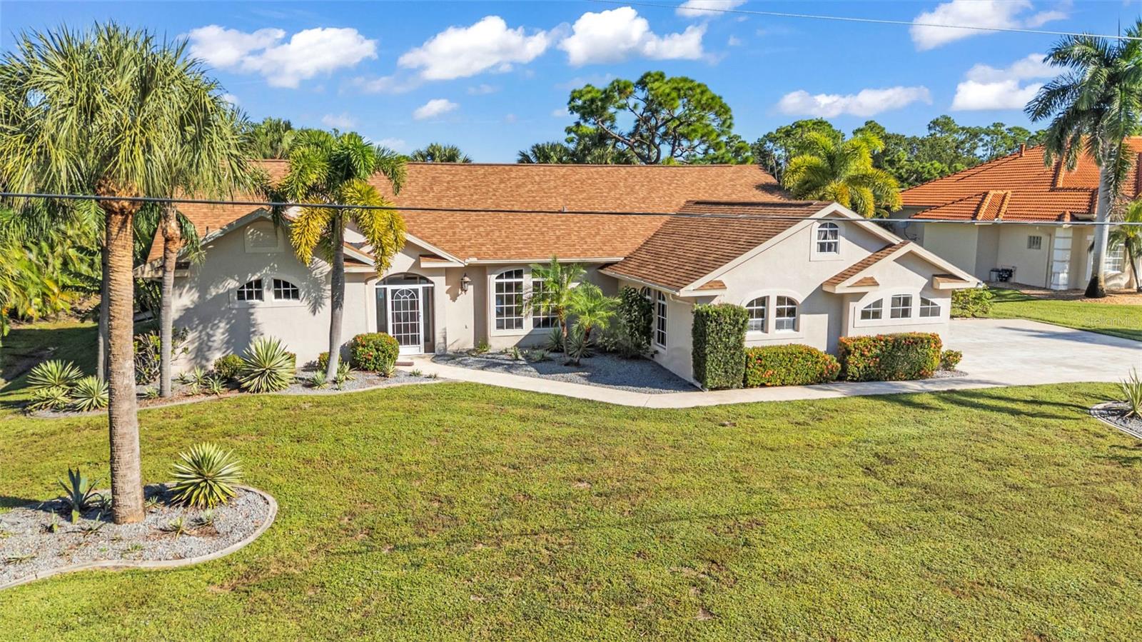 HARBORSIDE WOODS - Residential