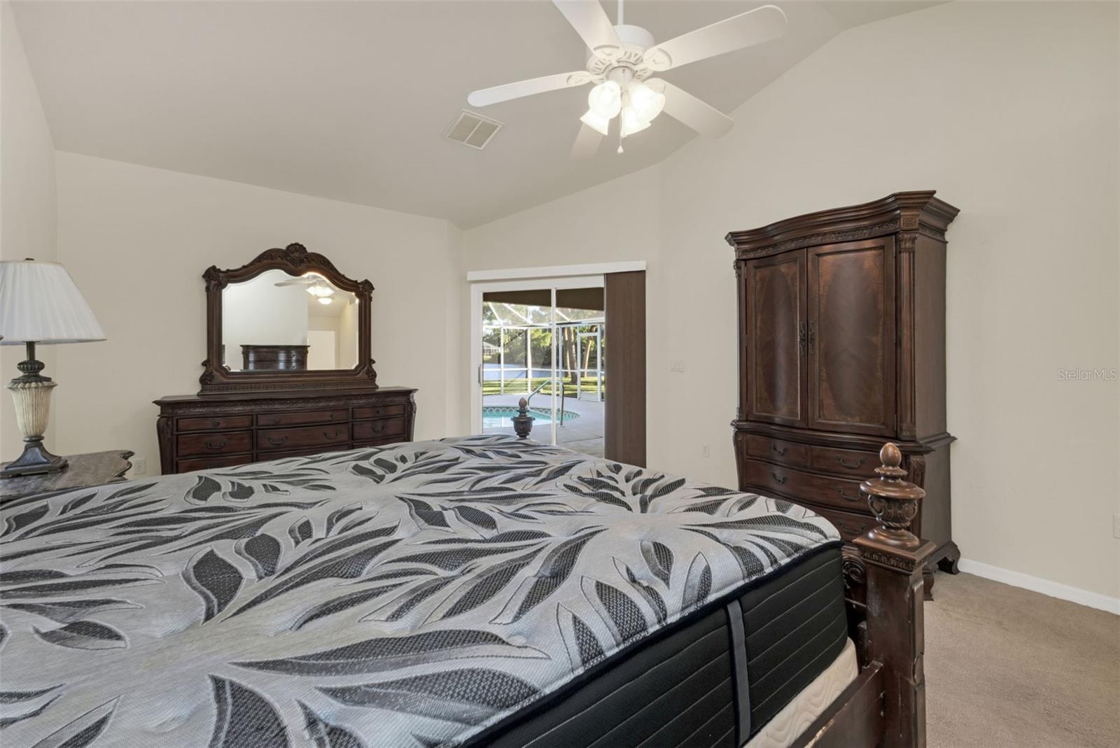 HARBORSIDE WOODS - Residential