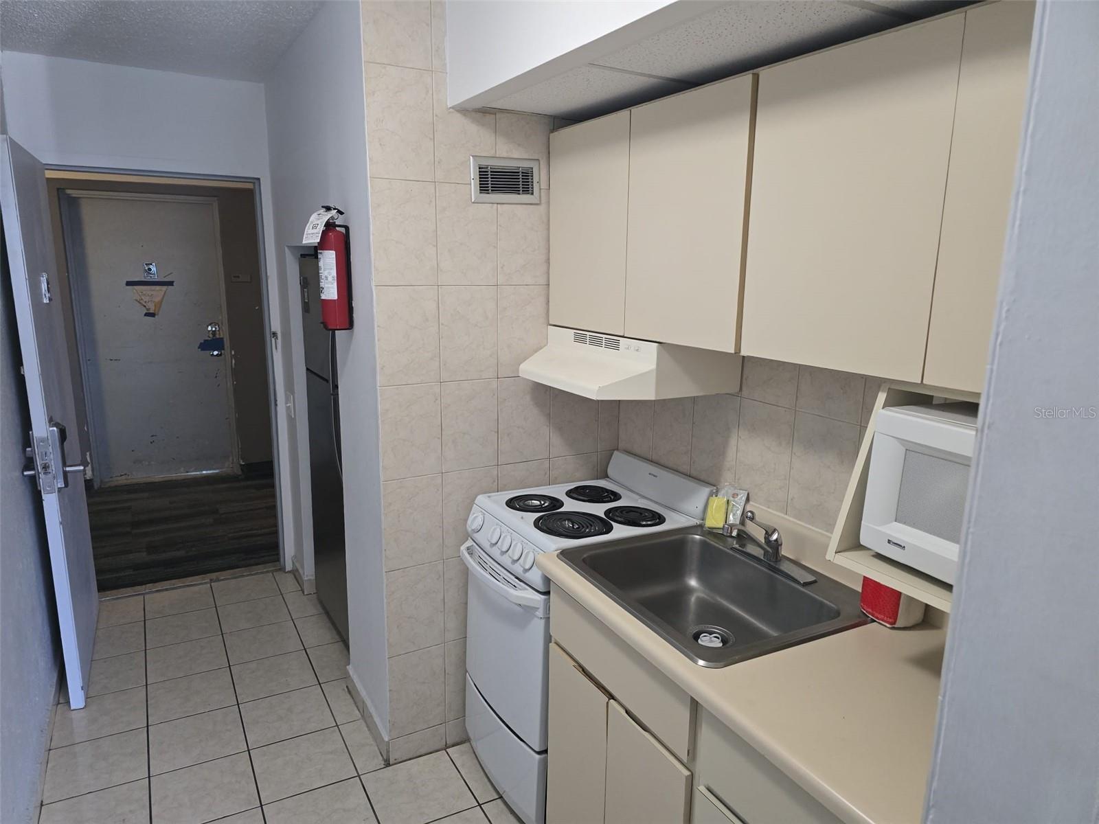 COND. ESJ TOWERS - Residential