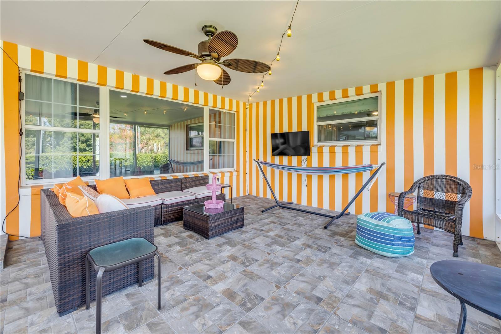 HIGHRIDGE UNIT 02 - Residential