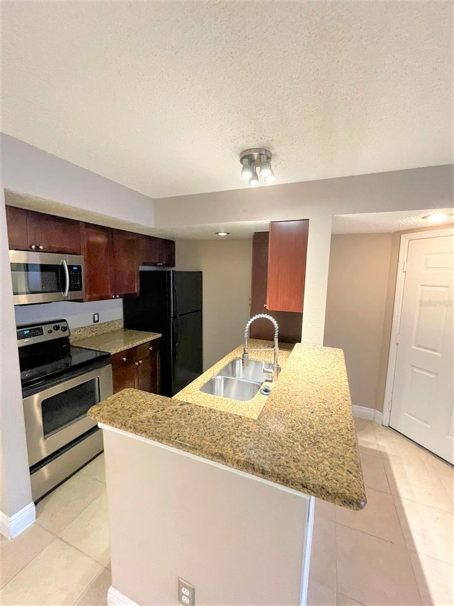 5116 CONROY ROAD 411