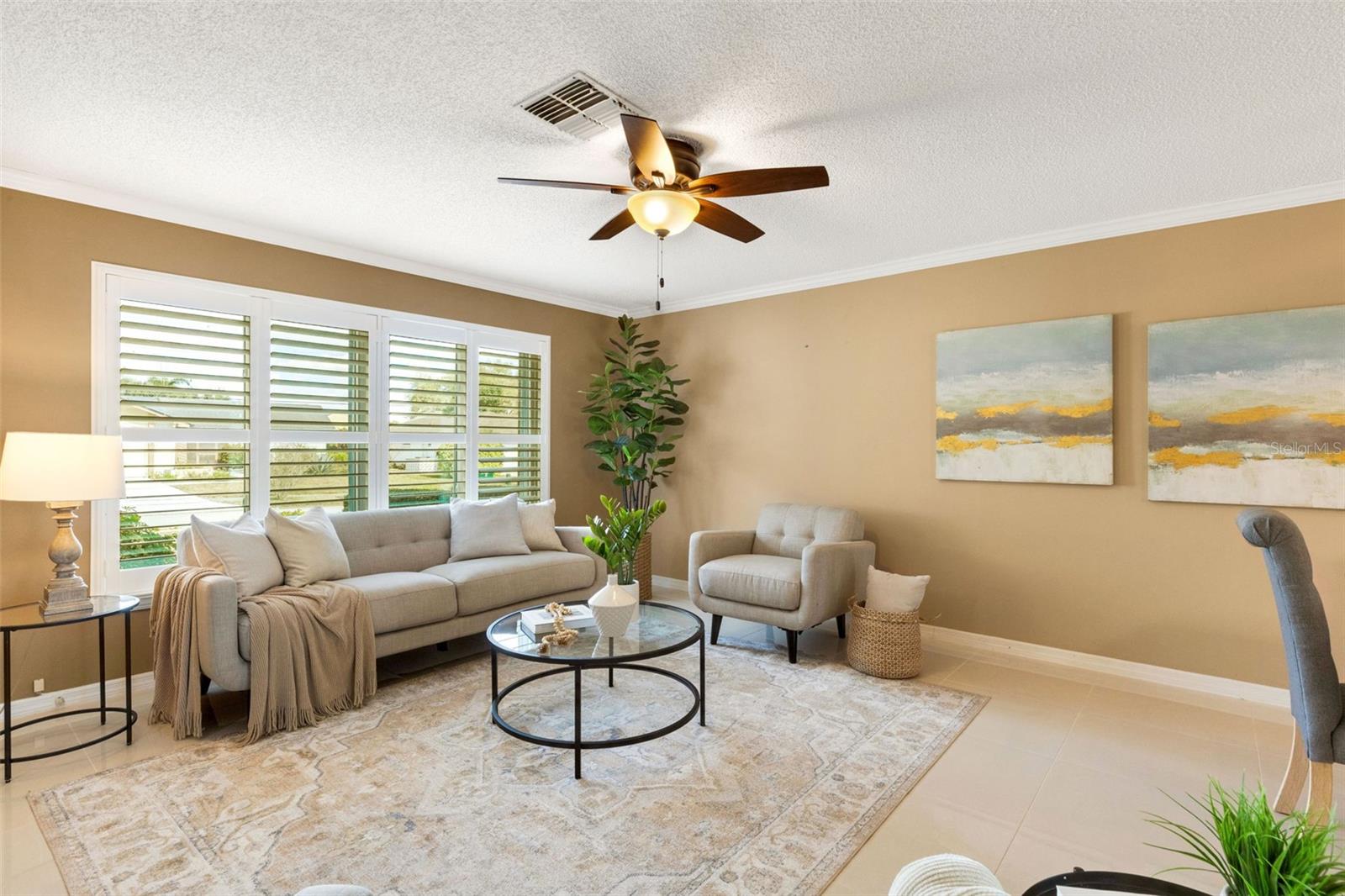 3098 E DORCHESTER DRIVE