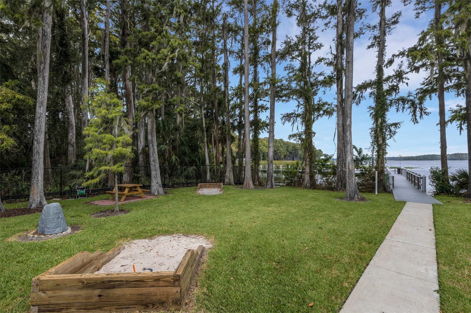 HIGHLAND LAKES UNIT 14 PH 1 - Residential
