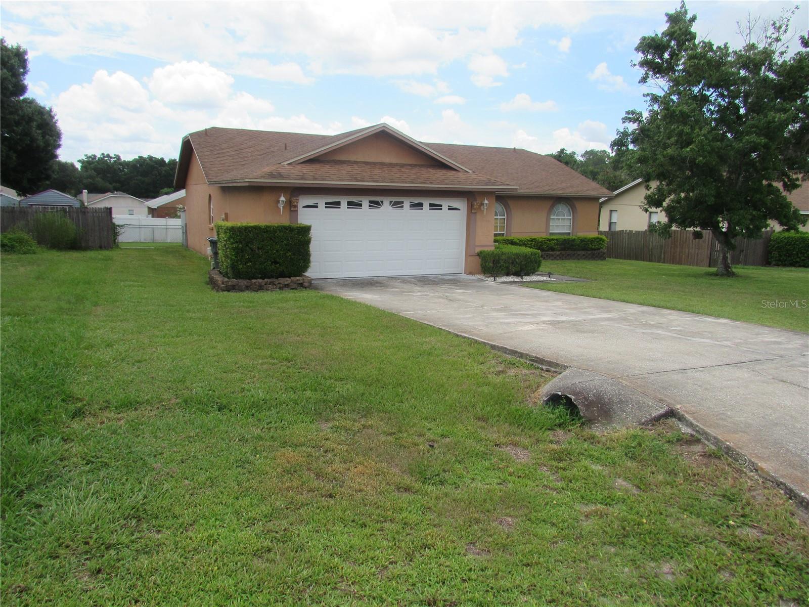 7923 GLENRIDGE LOOP E