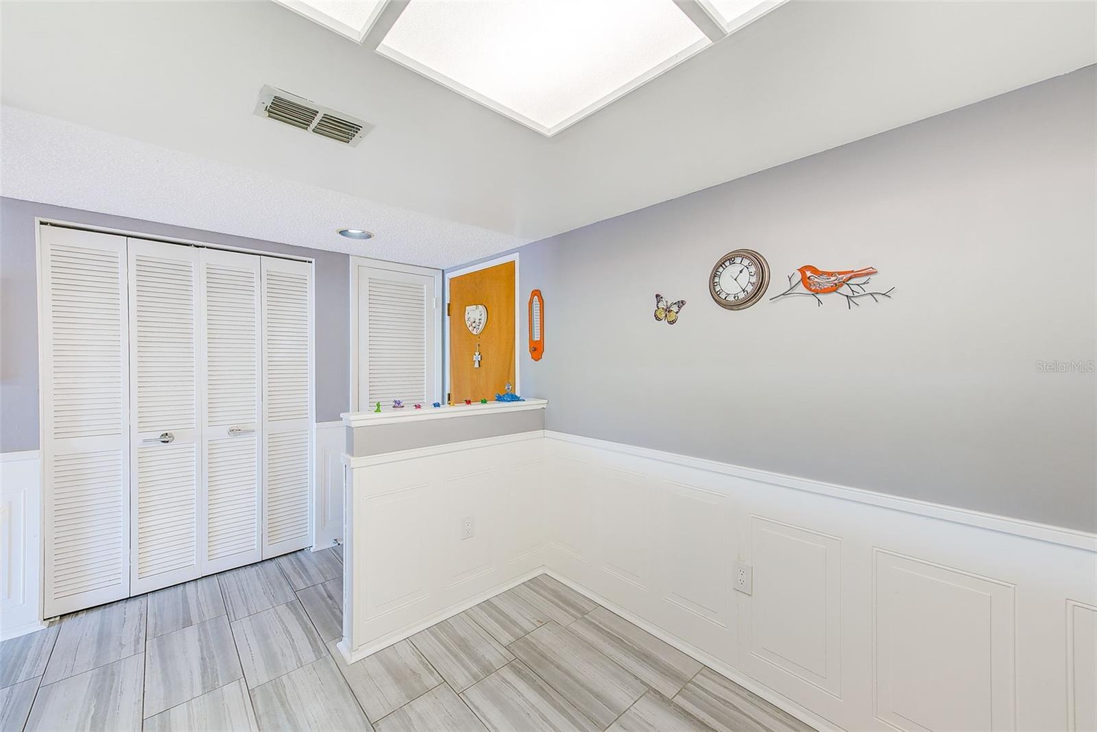 INVERNESS CONDO - Residential