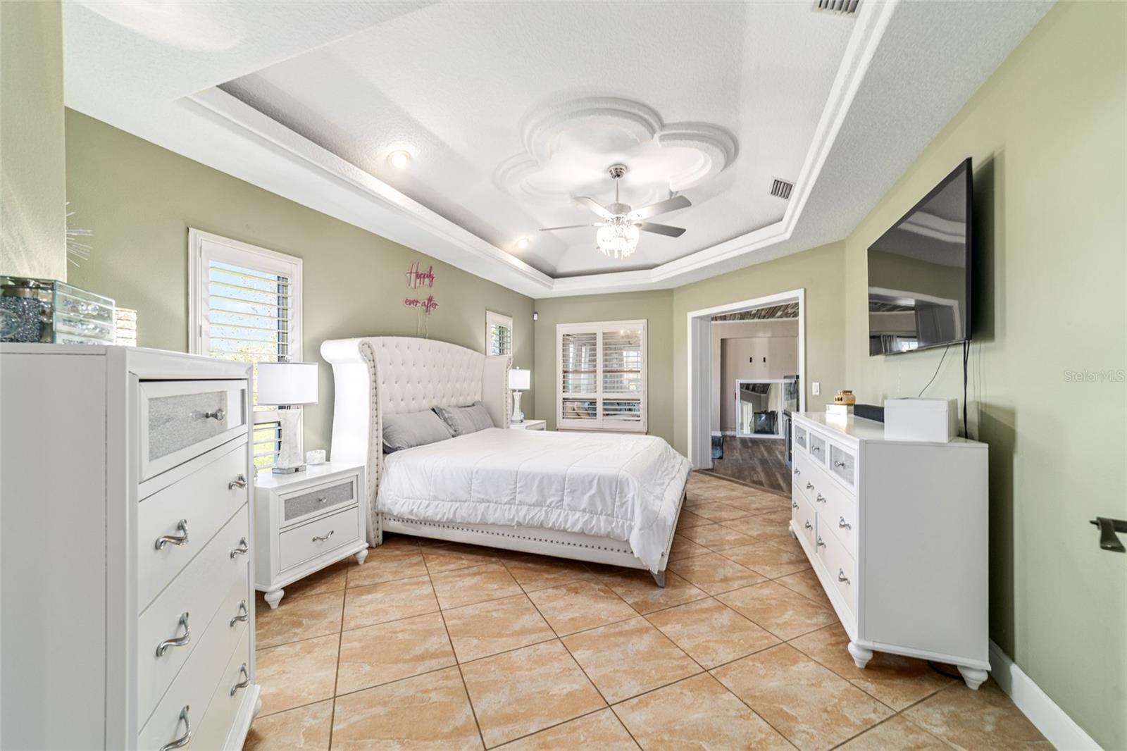 SILVER SPGS SHORES #27 - Residential