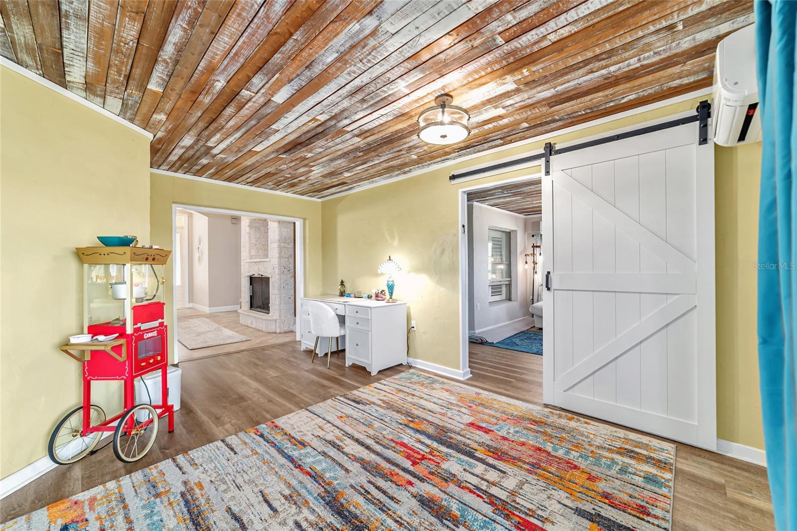 SILVER SPGS SHORES #27 - Residential