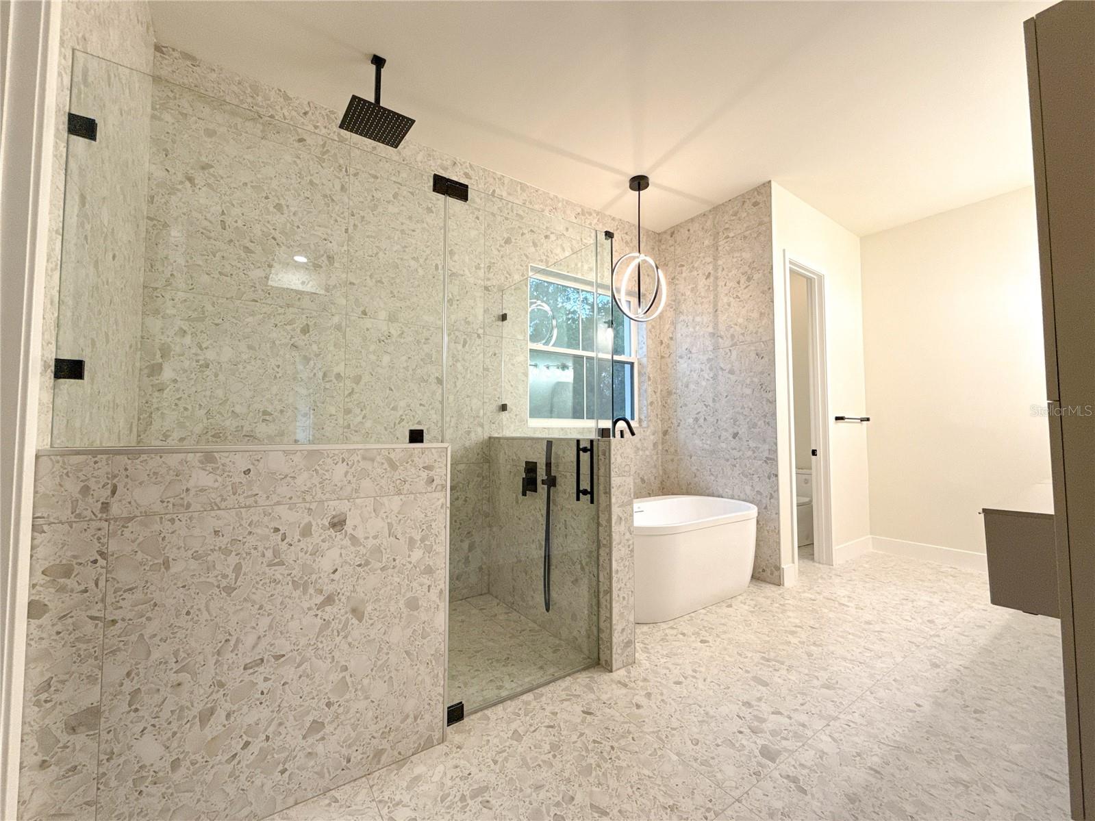 ROLLING HILLS UN 05 - Residential