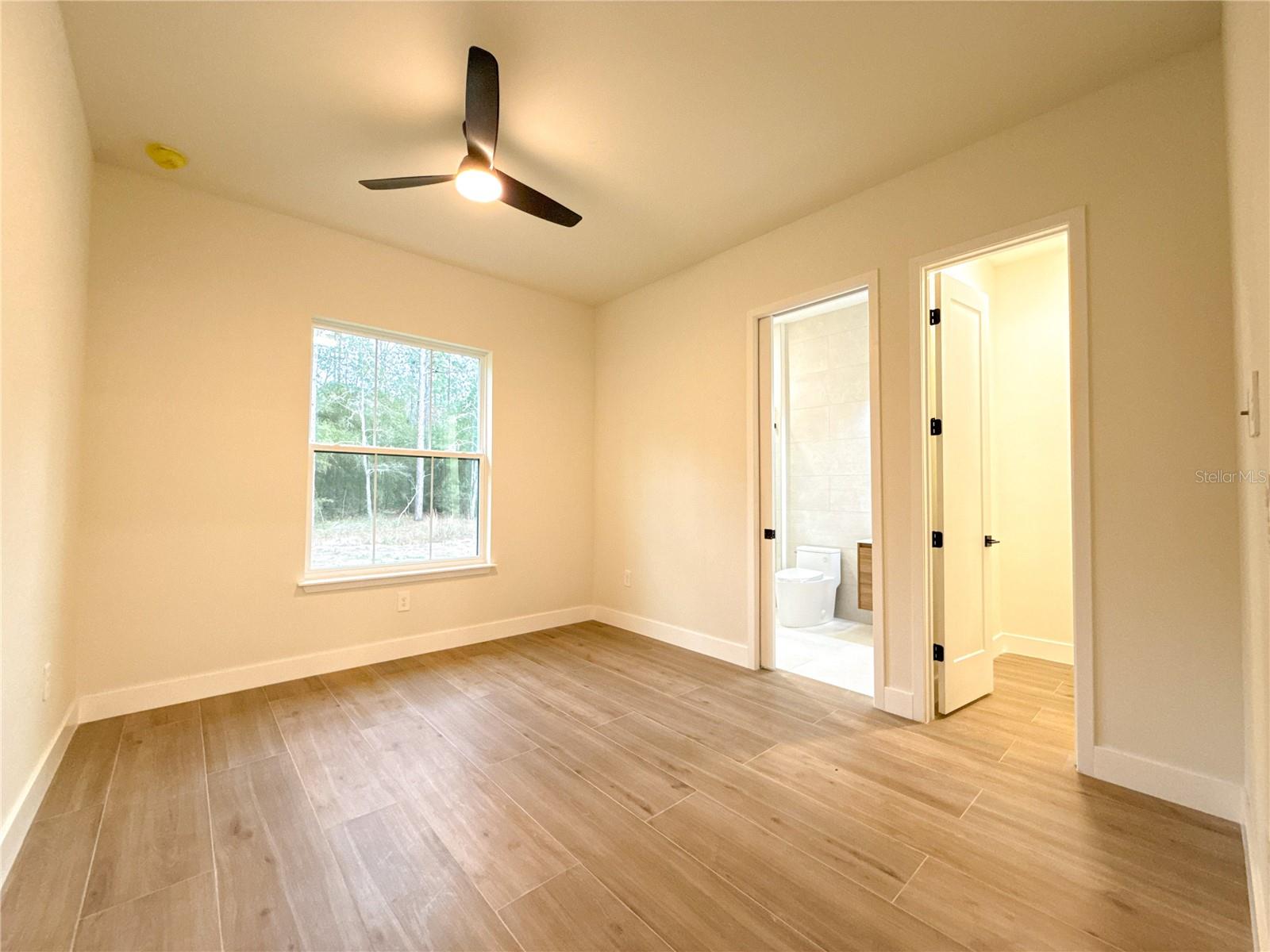 ROLLING HILLS UN 05 - Residential