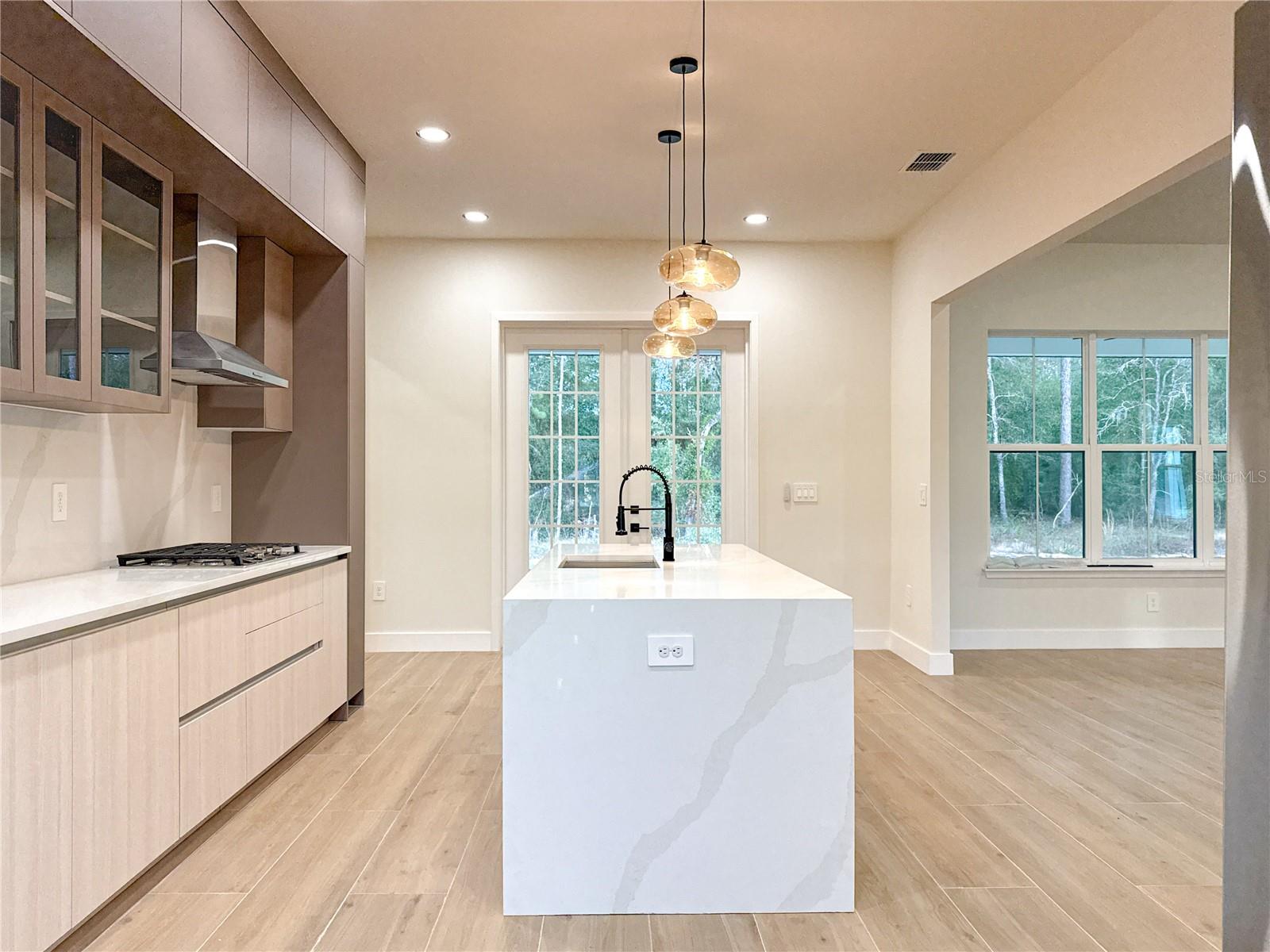 ROLLING HILLS UN 05 - Residential