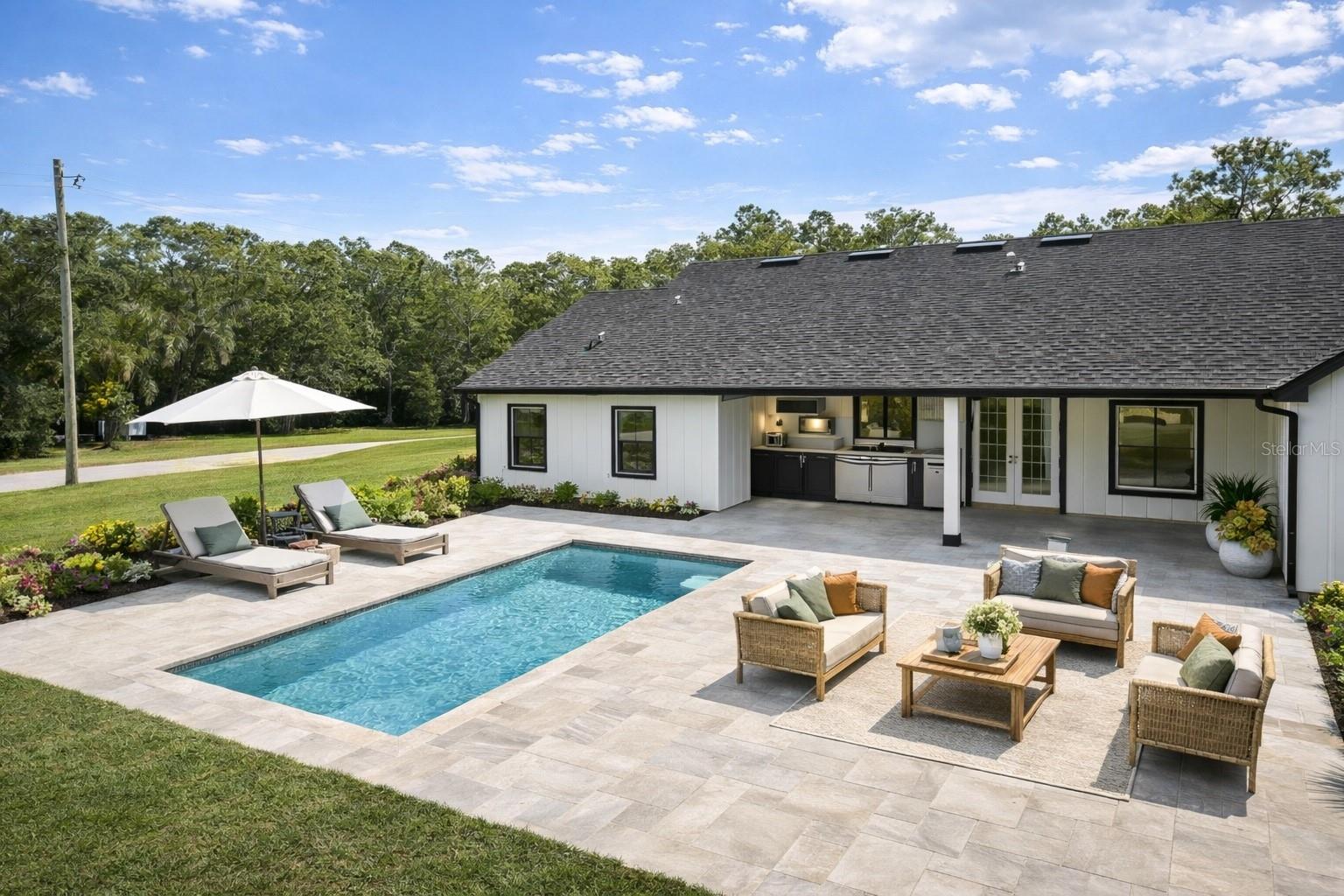 ROLLING HILLS UN 05 - Residential