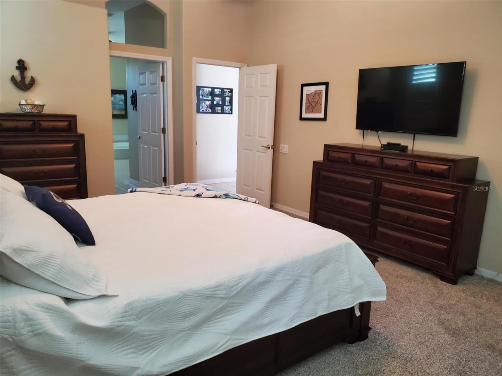 FAIRWAY OAKS FIRST ADD - Residential