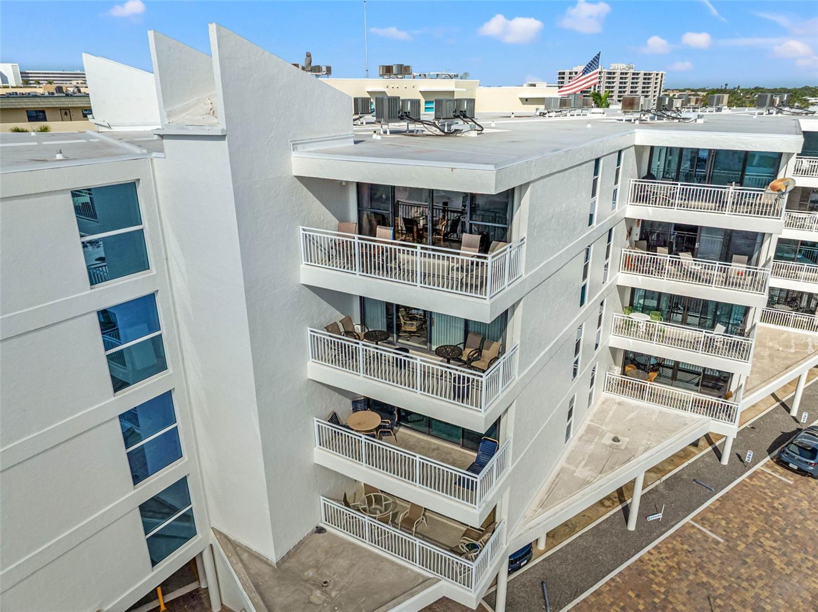 HOUSE SUN - Residential