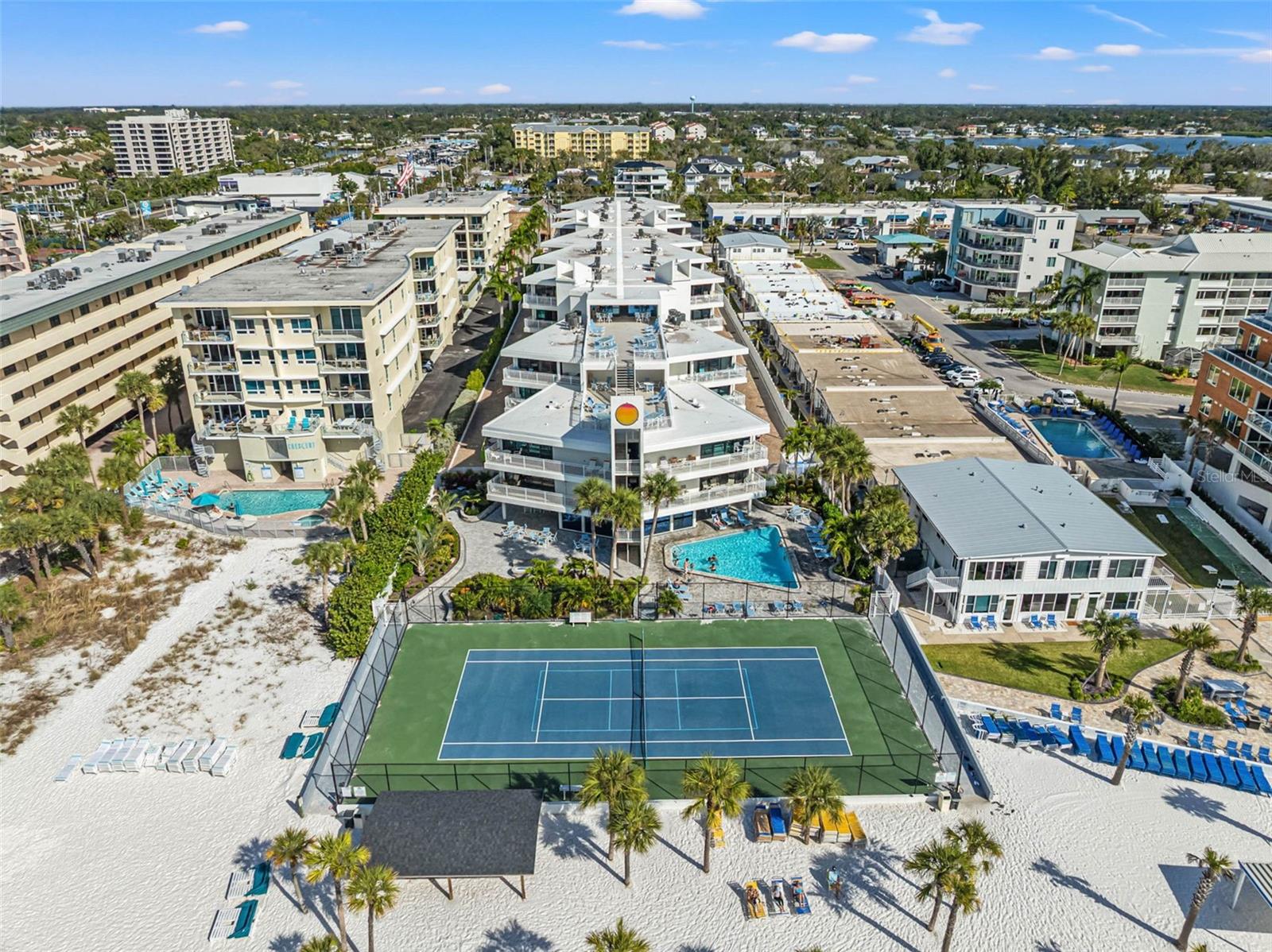 HOUSE SUN - Residential