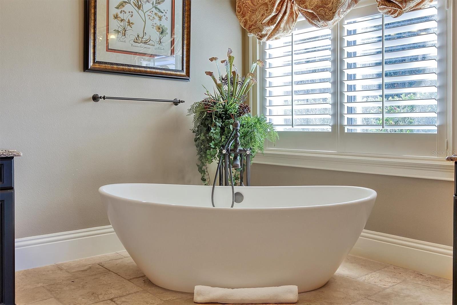 REUNION WEST VLGS NORTH - Residential