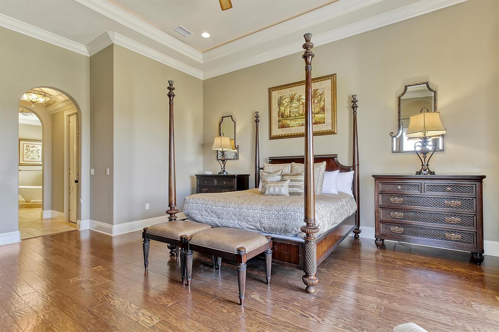 REUNION WEST VLGS NORTH - Residential