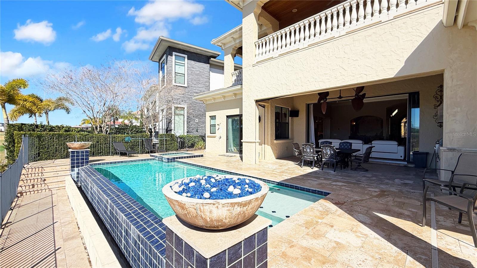 REUNION WEST VLGS NORTH - Residential