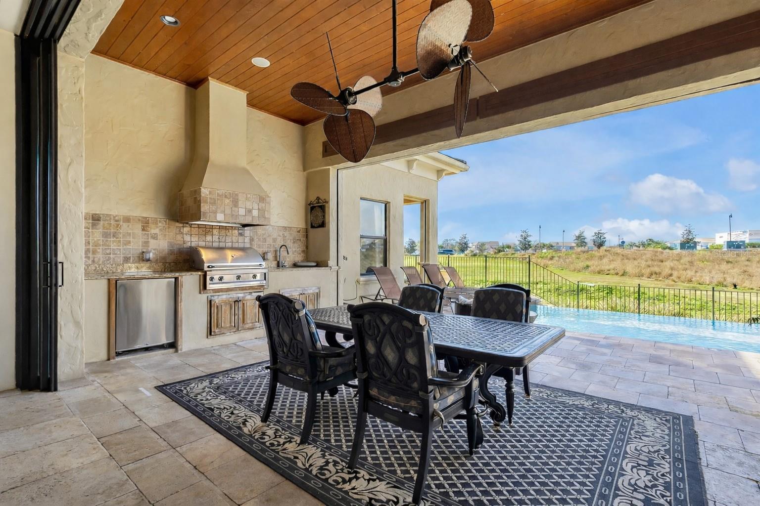 REUNION WEST VLGS NORTH - Residential