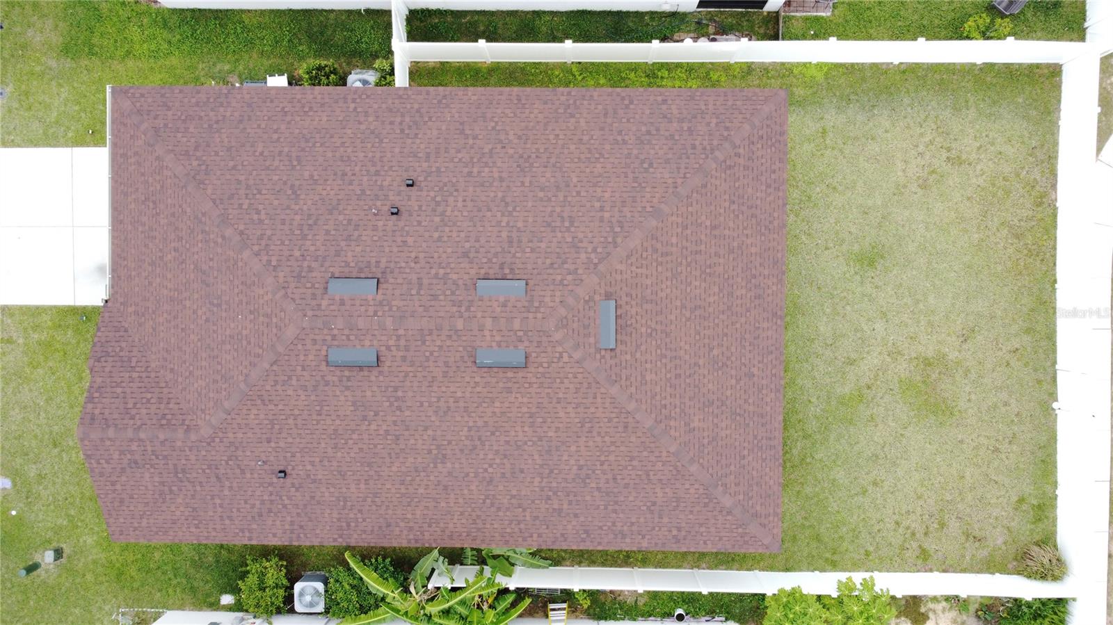 SUMMERS CORNER - Residential