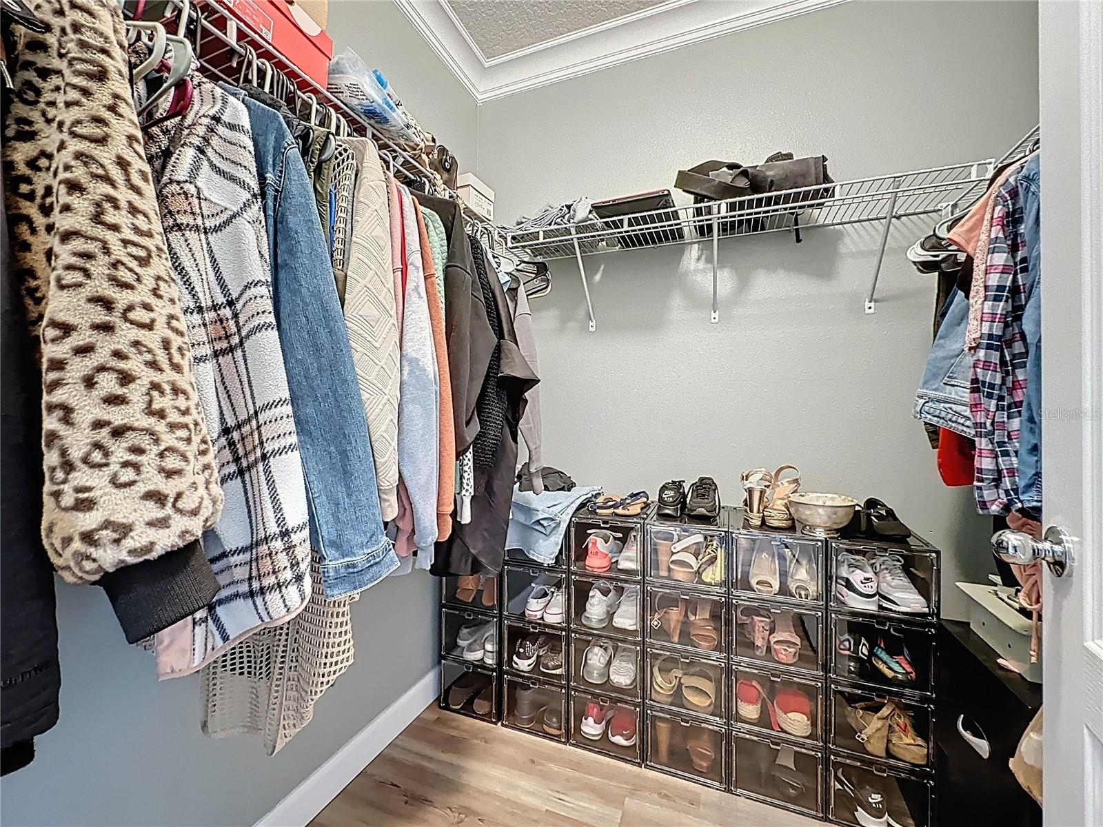 SUMMERS CORNER - Residential