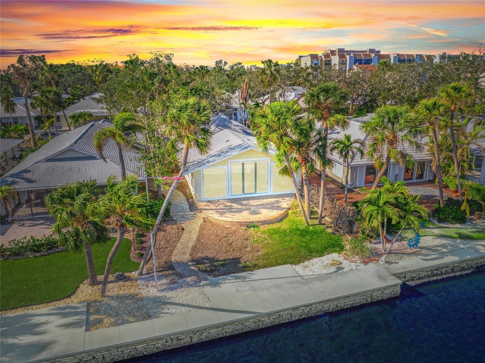 POLYNESIAN GARDENS - Residential