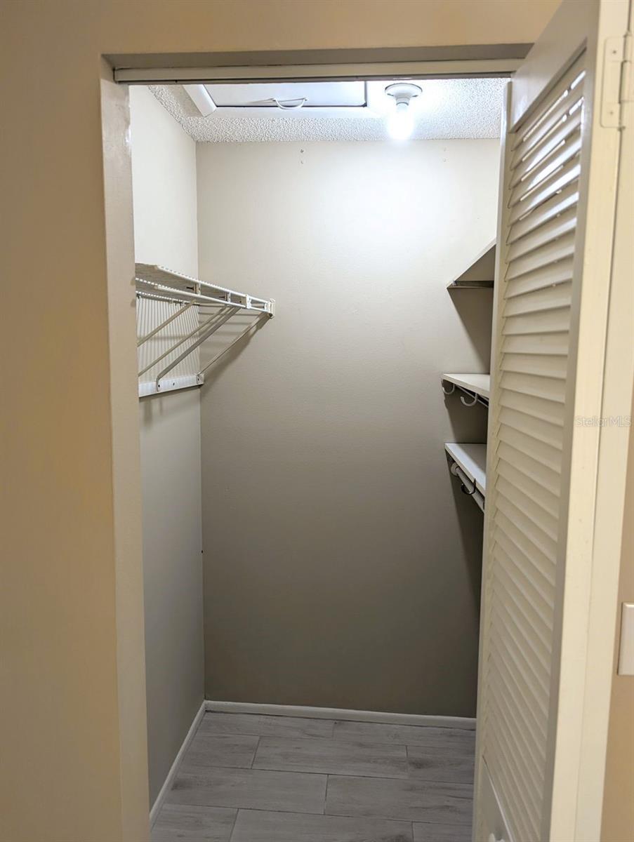 SUMMERFIELD ESTATES - Residential Lease