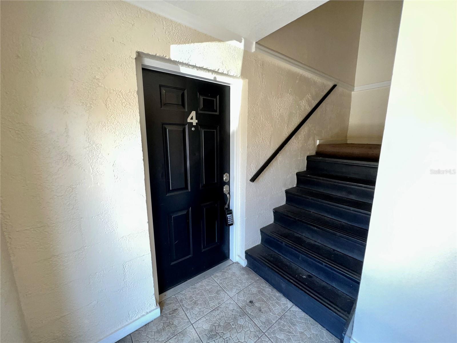 METRO/MICHIGAN PARK CONDO - Residential